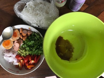 วิธีทำ ยำขนมจีน วิธีทำ ยำขนมจีน
