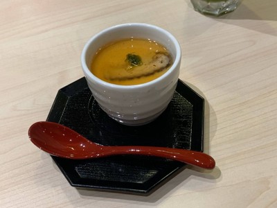 ไข่ตุ๋น เสิร์ฟมากับจานที่สั่ง