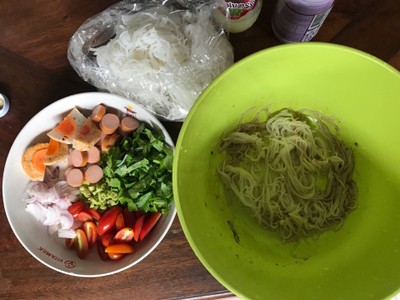 วิธีทำ ยำขนมจีน วิธีทำ ยำขนมจีน