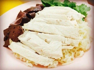 ข้าวมันไก่พลอยโภชนา ตลาดอินทรารักษ์ ข้าวมันไก่พลอยโภชนา ตลาดอินทรารักษ์