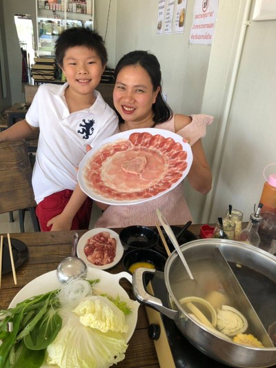 ชุดหมูใหญ่+ผักรวม