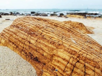 ไม่มีใครให้ถ่าย ถ่ายก้อนหินวนไปค่ะ