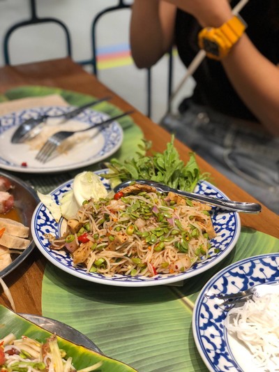 ยำขนมจีน ราคา 149 บาท+
