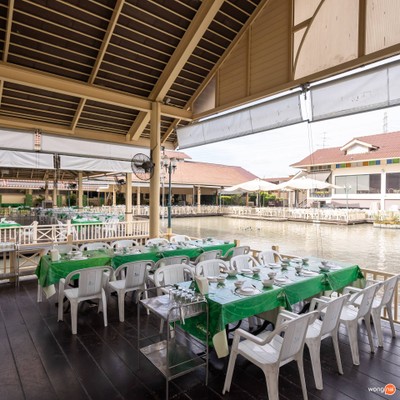 บรรยากาศ นาทองเทอเรสบาร์ ห้วยขวาง