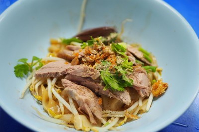 ก๋วยเตี๋ยวเป็ดข้างคลอง (ผดุง) ก๋วยเตี๋ยวเป็ดข้างคลอง (ผดุง)