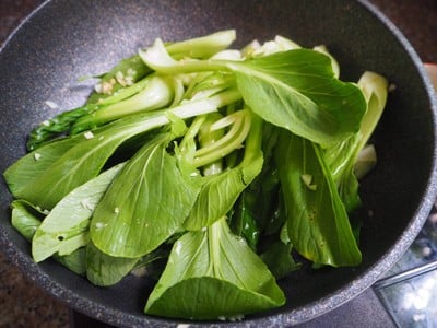 วิธีทำ Stir Fried Bok Choy 