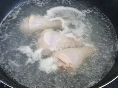 วิธีทำ ซุปไก่มันฝรั่ง ใส่ต้นหอมญี่ปุ่น วิธีทำ ซุปไก่มันฝรั่ง ใส่ต้นหอมญี่ปุ่น