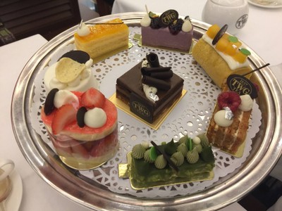 อาหาร หรือ เครื่องดื่ม