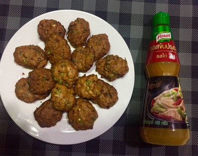 วิธีทำ ทอดมันอกไก่ วิธีทำ ทอดมันอกไก่