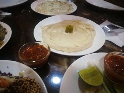 HUMMUS
