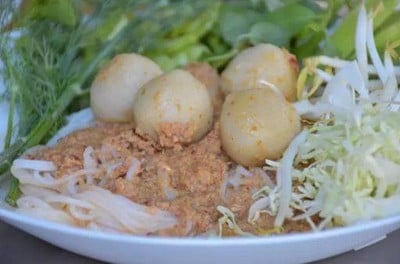 ร้านขนมจีนแม่จันทร์แพร่งนรา (ร้านขนมจีนแพร่งนรา) ร้านขนมจีนแม่จันทร์แพร่งนรา (ร้านขนมจีนแพร่งนรา)
