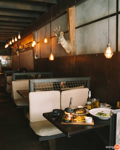 Homeless bar and grill