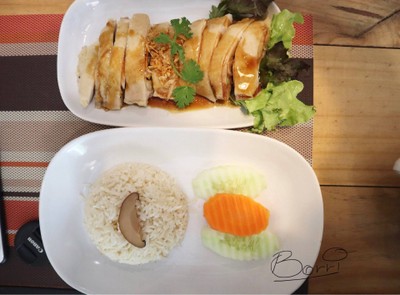 ข้าวมันไก่ชุดใหญ่