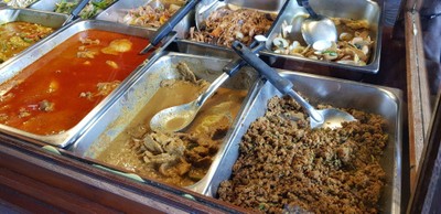 อาหาร หรือ เครื่องดื่ม