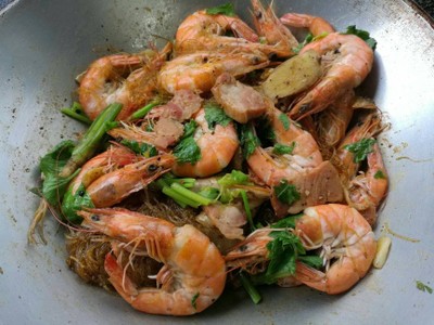 วิธีทำ กุ้งอบวุ้นเส้น วิธีทำ กุ้งอบวุ้นเส้น