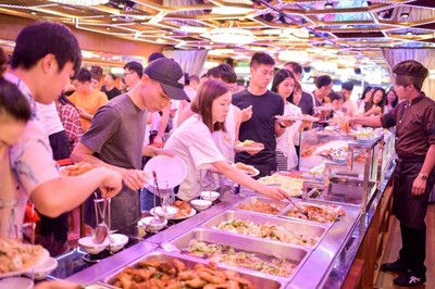 ล่องเรือดินเนอร์ ทานอาหารชมคาบาเร่ต์โชว์