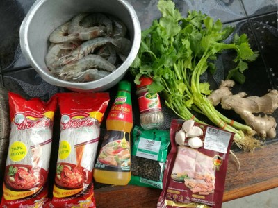 วิธีทำ กุ้งอบวุ้นเส้น วิธีทำ กุ้งอบวุ้นเส้น