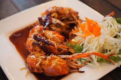 RIVERVIBE Restaurant and Bar