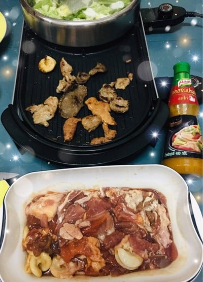 วิธีทำ หมูกระทะ หมักซอสข้นคนอร์ปรุงรส 