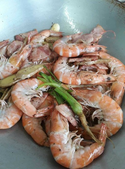 วิธีทำ กุ้งอบวุ้นเส้น วิธีทำ กุ้งอบวุ้นเส้น