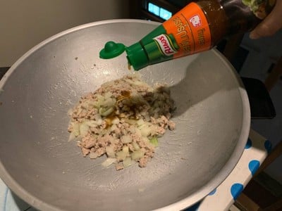 วิธีทำ หมูสับผัดหอมใหญ่ วิธีทำ หมูสับผัดหอมใหญ่