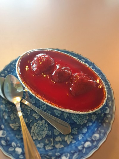 เค้กหน้าแยมสตอร์เบอร์รี่ 55฿