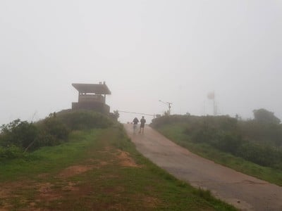 บ้าน 'อีต่อง' ทองผาภูมิ กาญจนบุรีนี่เอง ~