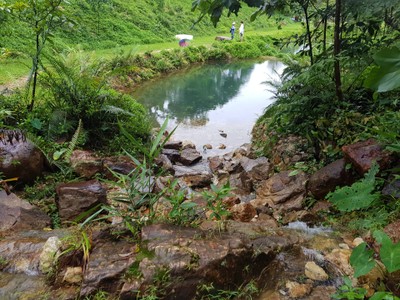 บ้าน 'อีต่อง' ทองผาภูมิ กาญจนบุรีนี่เอง ~