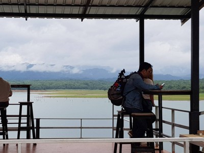 บ้าน 'อีต่อง' ทองผาภูมิ กาญจนบุรีนี่เอง ~