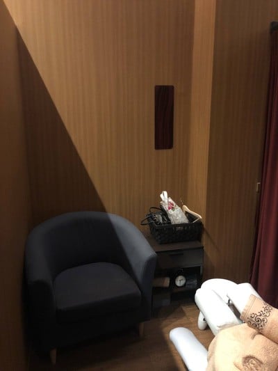 ห้องนวดขนาดย่อมๆ 