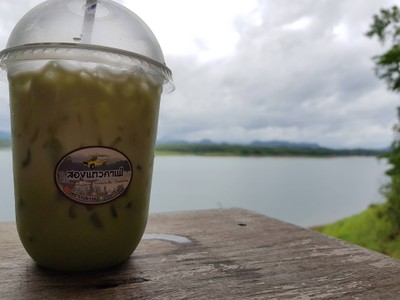 บ้าน 'อีต่อง' ทองผาภูมิ กาญจนบุรีนี่เอง ~