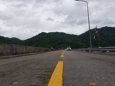 บ้าน 'อีต่อง' ทองผาภูมิ กาญจนบุรีนี่เอง ~