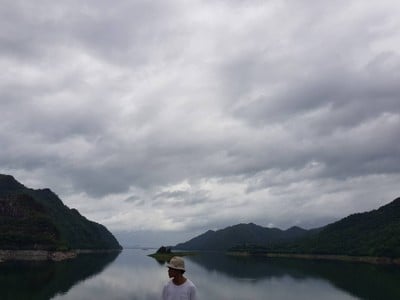 บ้าน 'อีต่อง' ทองผาภูมิ กาญจนบุรีนี่เอง ~