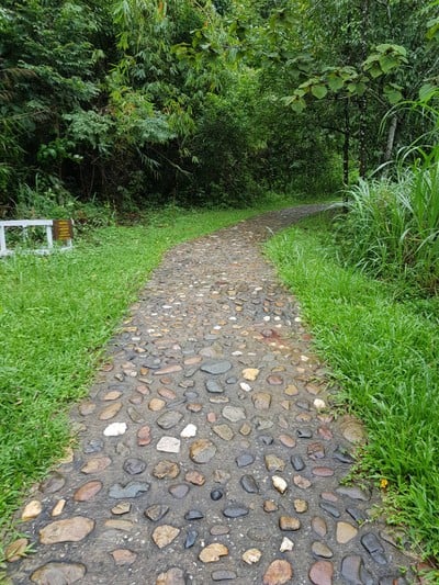 บ้าน 'อีต่อง' ทองผาภูมิ กาญจนบุรีนี่เอง ~