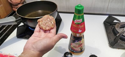 วิธีทำ หมูปั้นทอด วิธีทำ หมูปั้นทอด