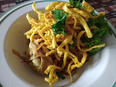 ข้าวซอยผัดแห้ง