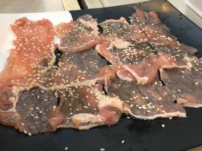 หมูหมักโรยงา