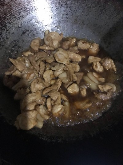 วิธีทำ หมูผัดพริกหยวก วิธีทำ หมูผัดพริกหยวก