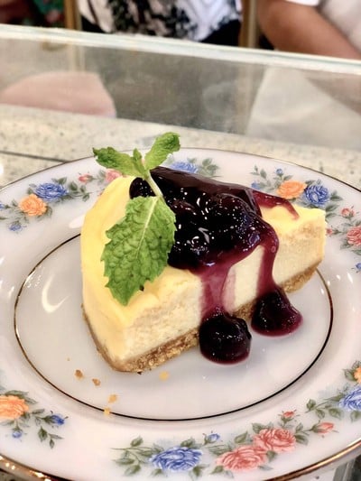 alisse coffee & FlowerShop ย่านเมืองเก่าภูเก็ต