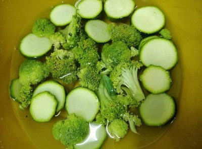 วิธีทำ 2สหายผัดซอสข้น