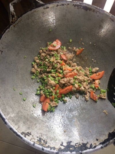วิธีทำ ข้าวผัดหมูสับ วิธีทำ ข้าวผัดหมูสับ