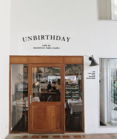 หน้าร้าน Unbirthday cafe Sukhumvit 31 Sukhumvit 31