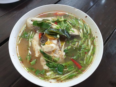 ต้มยำปลานิลใบผักขะแยง