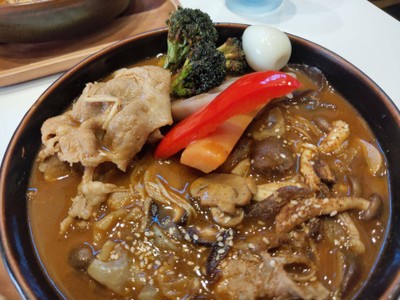 แกงกะหรี่หมูชาบู