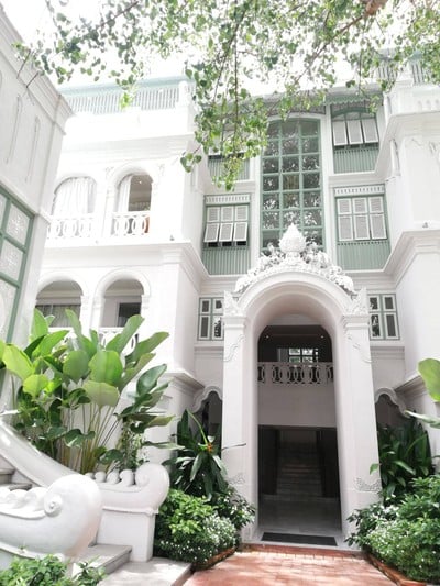 The Inside House