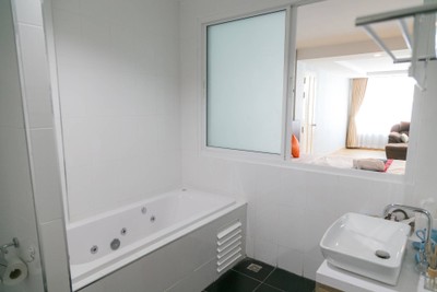 ห้องน้ำ Modern Suite