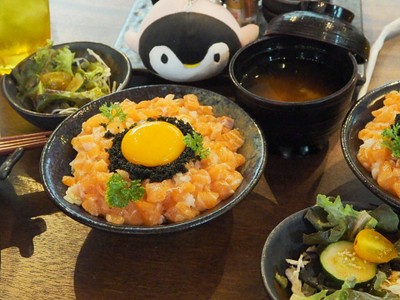 ข้าวแซลม่อนกาแล็กซี่