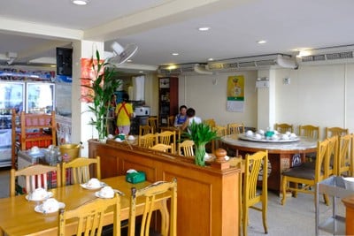 บุญ เรสเตอรองท์ 食得福 บุญ เรสเตอรองท์ 食得福