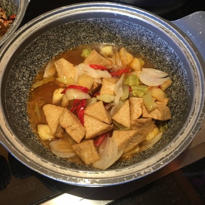 เต้าหู้ผัดเปรี้ยวหวาน