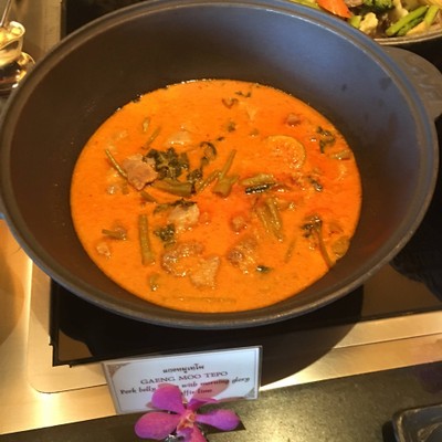 แกงหมูเทโพ